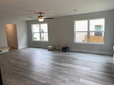 Main picture of 354 Cardinal Cove Ct