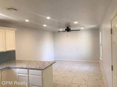 Main picture of 3244 NW 31st St