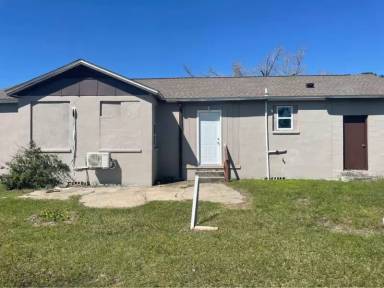 Main picture of 2926 E Baldwin Rd