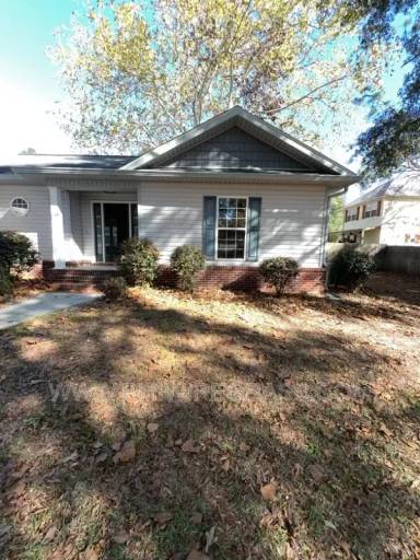 Main picture of 628 Joe Bruer Rd