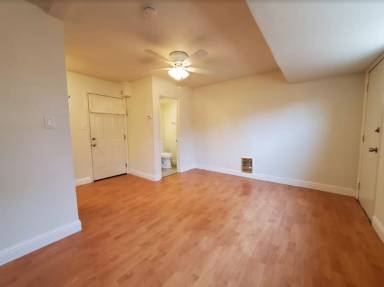 Main picture of 22 Arch St