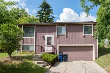 Main picture of 2126 Winewood Ave