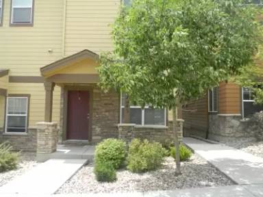 Main picture of 2067 St Claire Park Aly