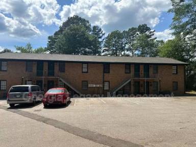 Main picture of 272 Lawrenceville St