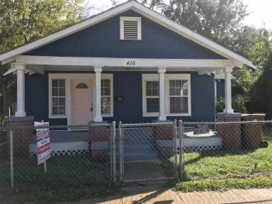 Main picture of 416 Parker St