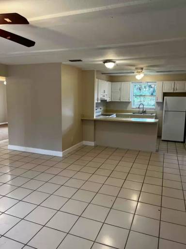 Main picture of 13272 Orange River Blvd