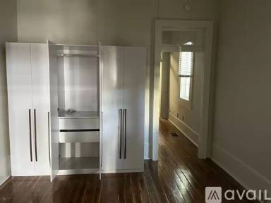 Main picture of 5218 Perrier St