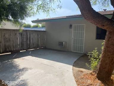 Main picture of 1635 E Sycamore St