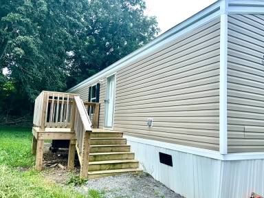 Main picture of 14532 Rainbow Rd