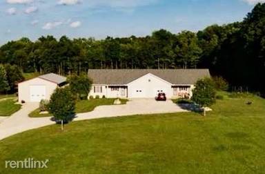 Main picture of 9205 Township Road 4