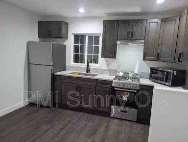 Main picture of 15645 Harvest Ave