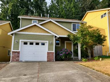 Main picture of 6716 Takota Pl NE