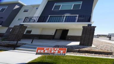 Main picture of 2338 W James Way