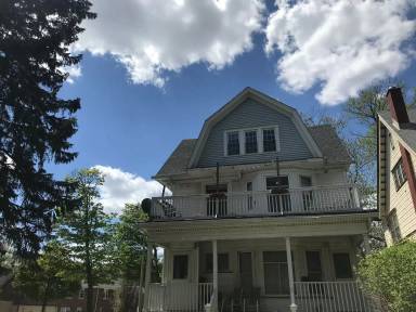 Main picture of 2901 N Prospect Ave