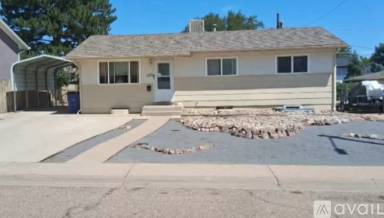 Main picture of 3809 Azalea St