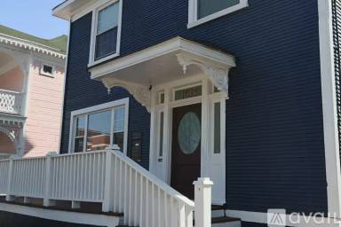Main picture of 1517 Madison Ave