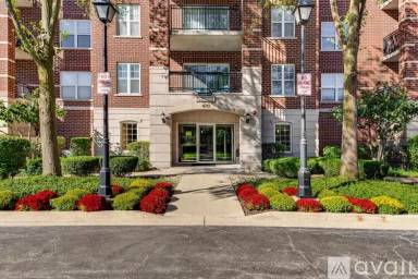 Main picture of 470 W Mahogany Ct