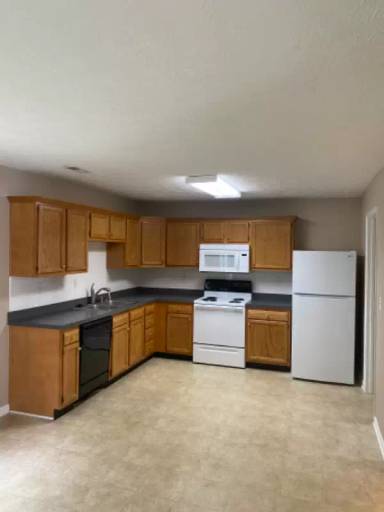 Main picture of 106 Mossey Cup Ct