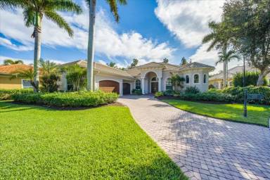 Main picture of 3124 Strada Bella Ct