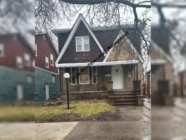 Main picture of 15776 Snowden St
