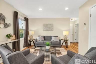 Main picture of 500 Ross Ave