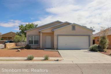 Main picture of 3785 Galina Pl