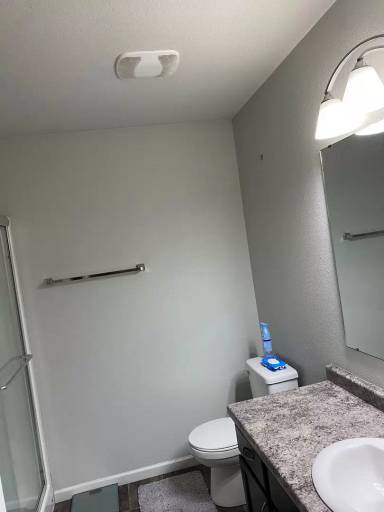 Main picture of 903 Bremner Ave