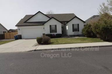 Main picture of 2625 NW 22nd St
