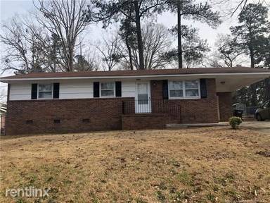 Main picture of 6433 Ginger Cir