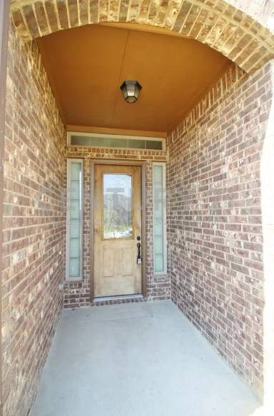 Main picture of 505 Clemson Ln