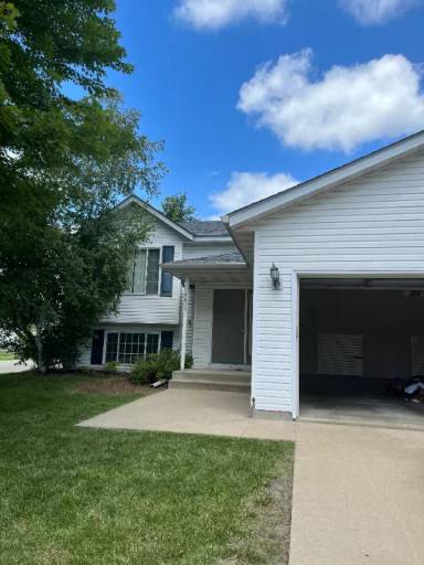 Main picture of 4512 Acorn Ln NW