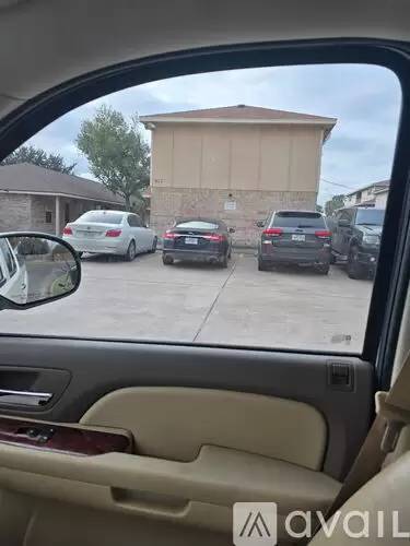 Main picture of 817 Sonesta Dr