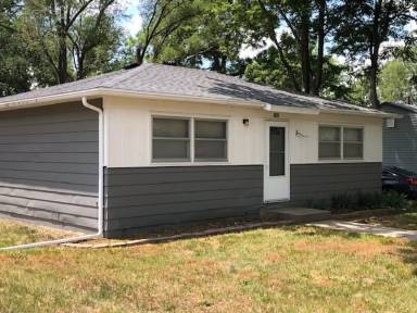 Main picture of 5835 Holdrege St