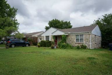 Main picture of 617 NW 51st St