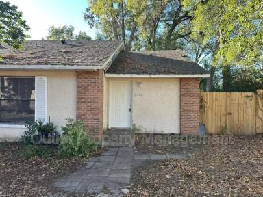 Main picture of 2555 Medley Ct