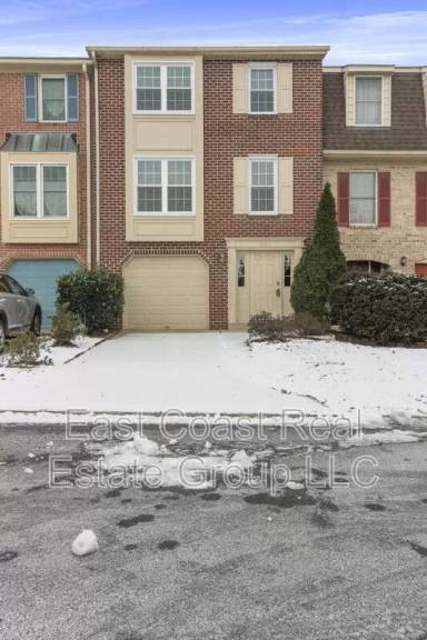 Main picture of 8033 Hollow Reed Ct
