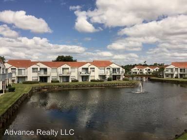 Main picture of 2552 Woodgate Blvd