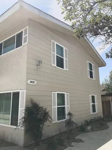Main picture of 3310 E Wilton St