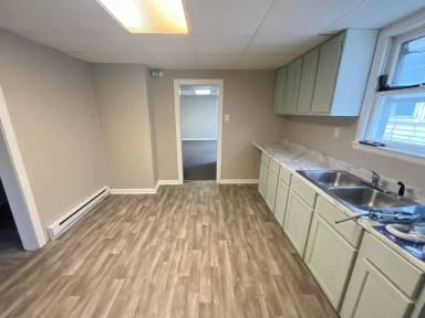 Main picture of 714 Sherman St
