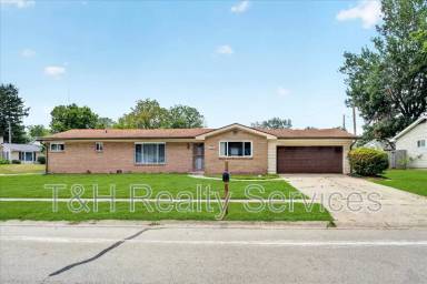 Main picture of 2317 W Murden St