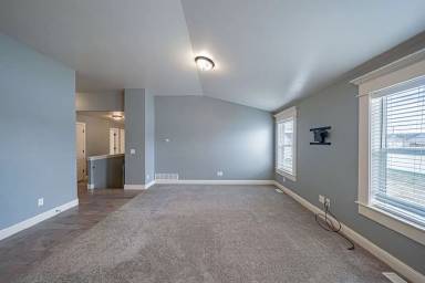 Main picture of 3950 E Ridgeland Dr