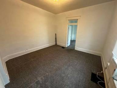 Main picture of 1402 Prospect Ave