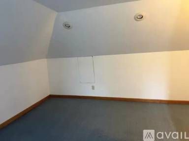 Main picture of 15 Heaton Ave