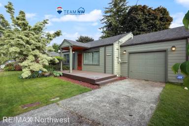 Main picture of 319 Laurelhurst Dr SE
