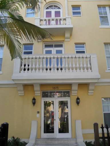 Main picture of 1615 Pennsylvania Ave