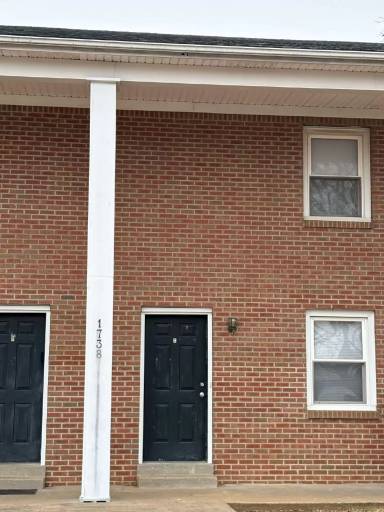 Main picture of 1738 Oshea St