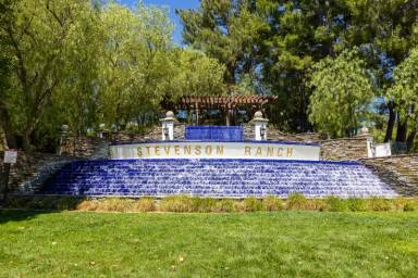 Main picture of 25805 Dickens Ct