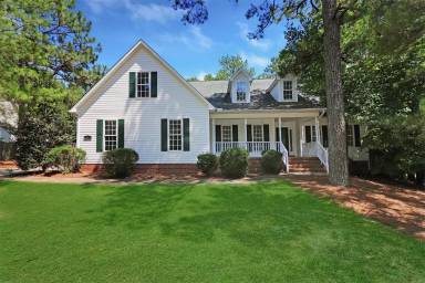 Main picture of 6 Belmont Ct