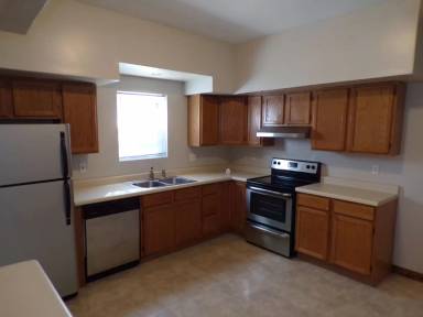 Main picture of 247 S Kansas St