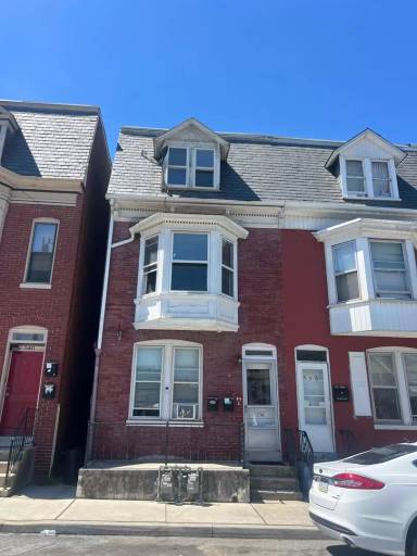 Main picture of 532 Dallas St